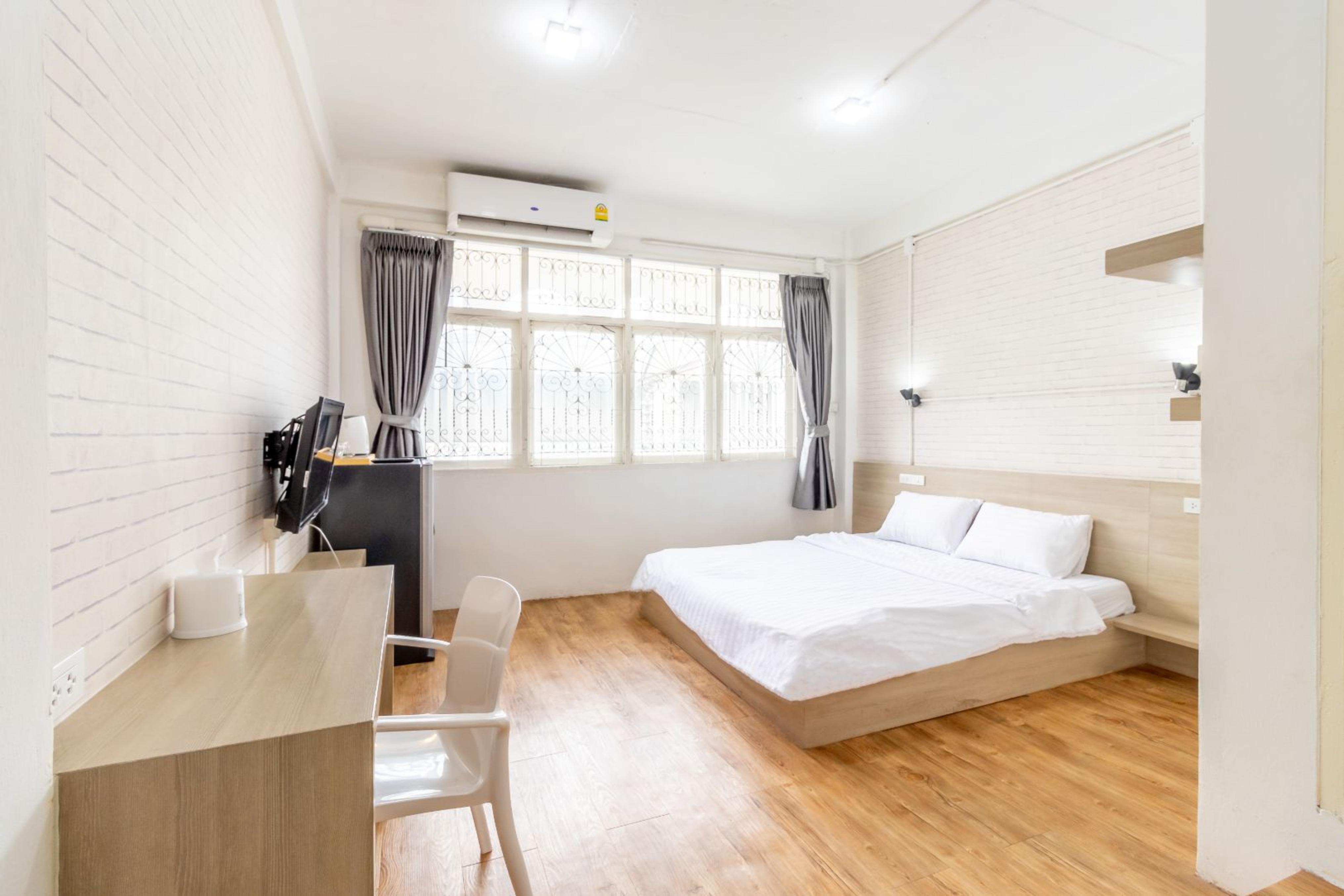 Ze Residence Bang Aor Station Bangkok Exterior foto